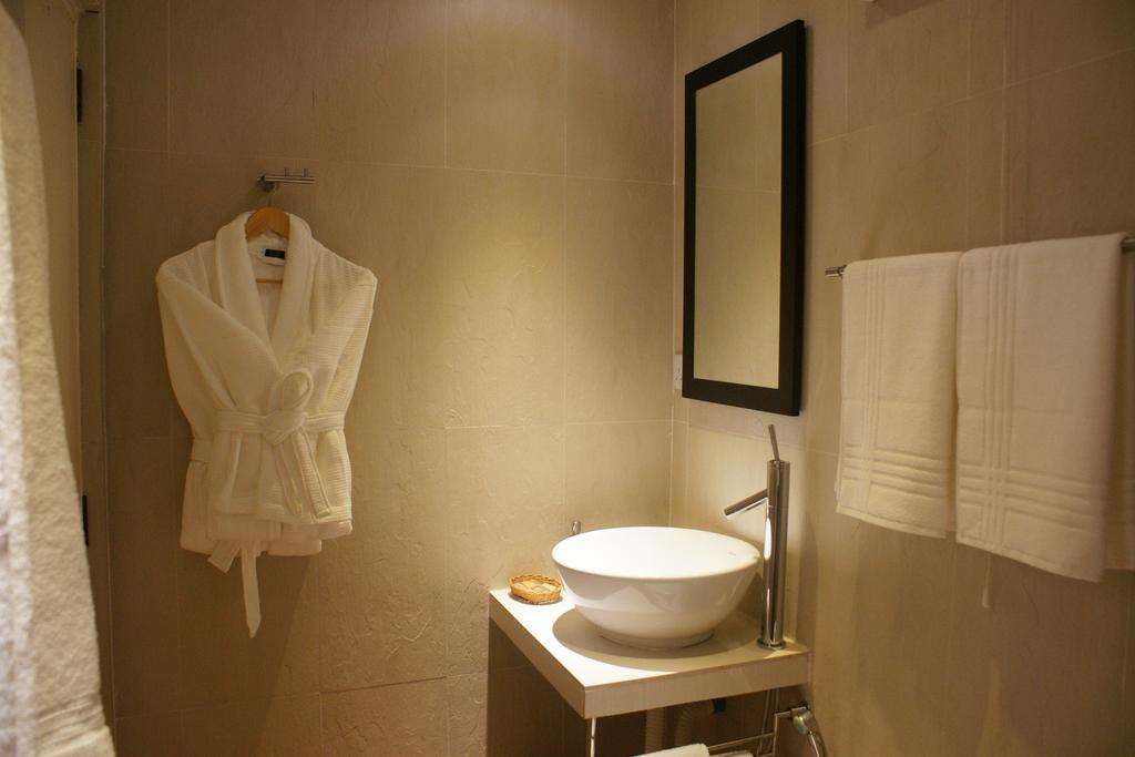 Sala Boutique Hotel Male Phòng bức ảnh